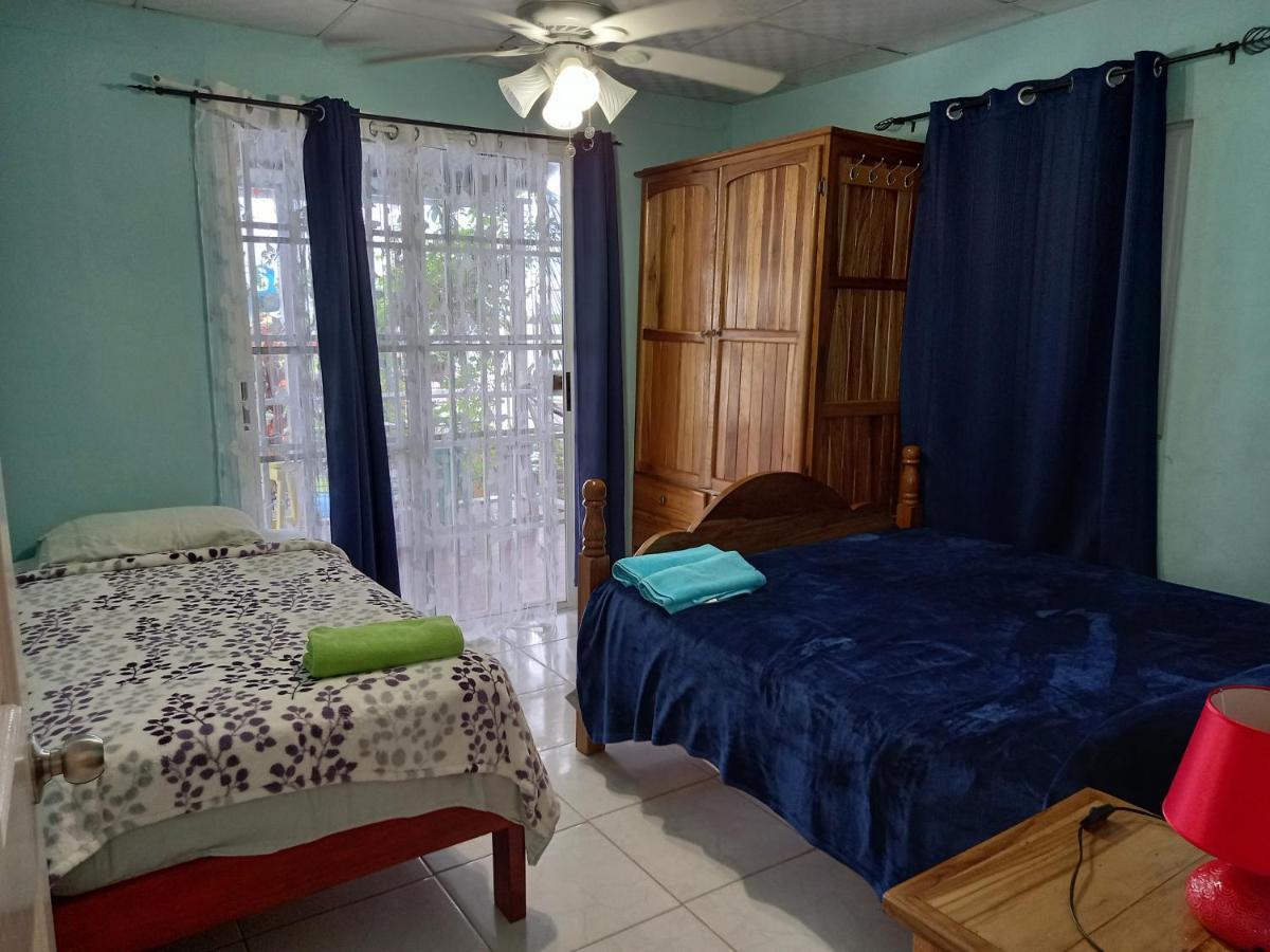 Appartamento Nicol Aparment Bocas del Toro Esterno foto
