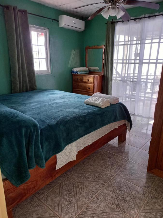 Appartamento Nicol Aparment Bocas del Toro Esterno foto